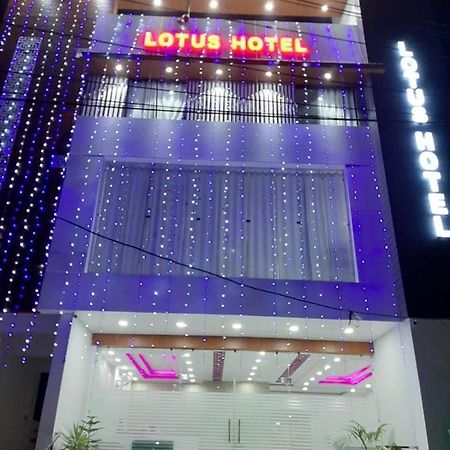 Lotus Hotel Roorkee Eksteriør bilde